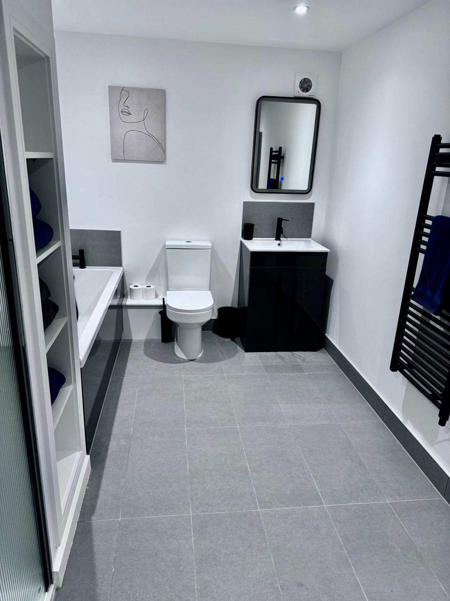 New 2 Bed Apartment In Royston High St Ngoại thất bức ảnh